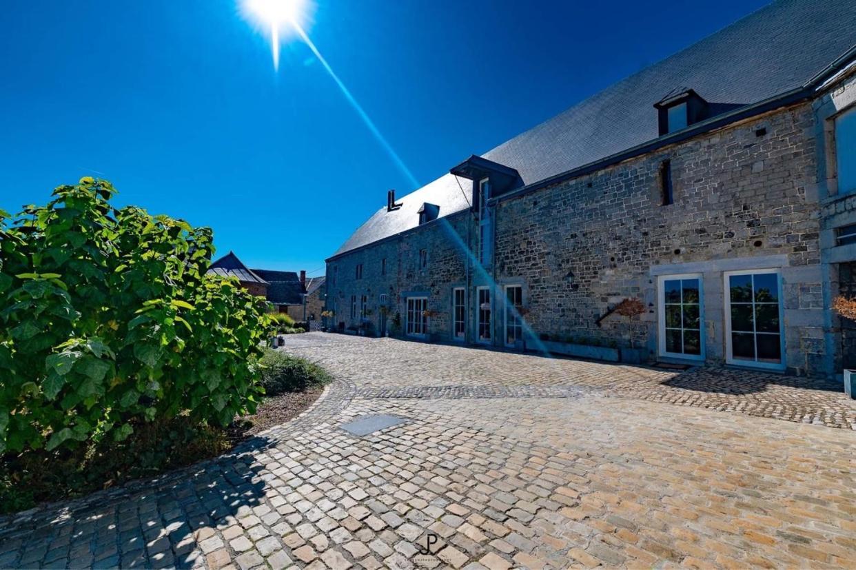 La Belle Etable Bed & Breakfast Динант Екстериор снимка