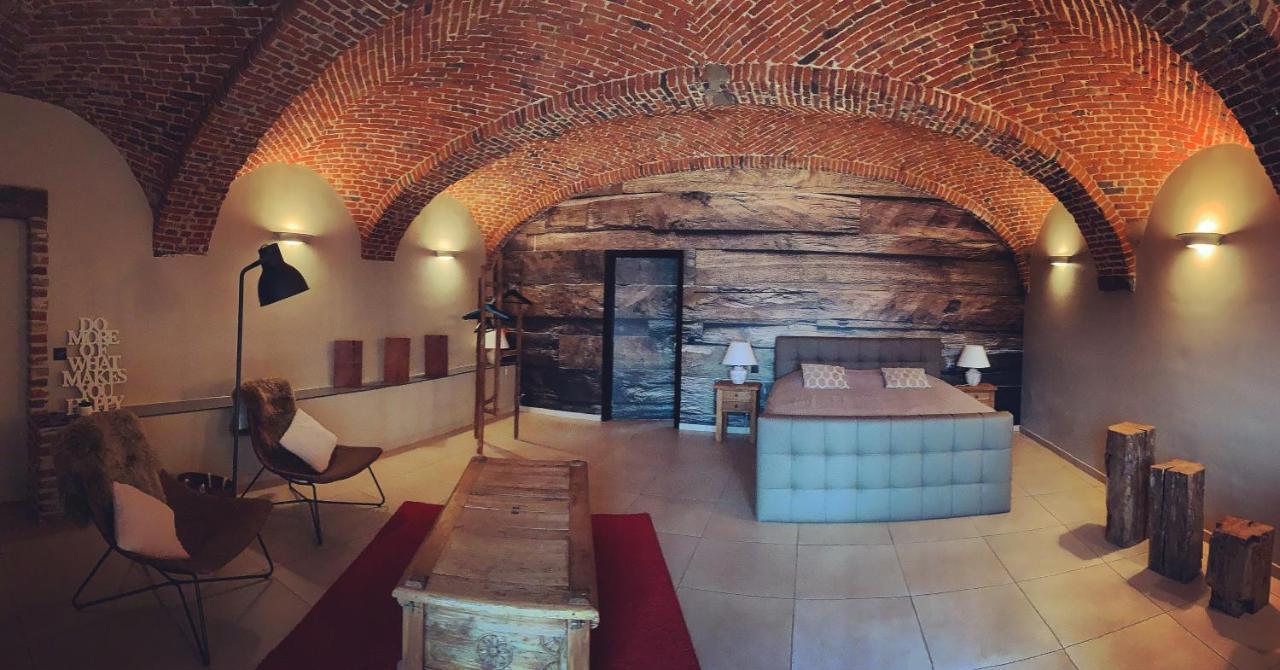 La Belle Etable Bed & Breakfast Динант Екстериор снимка